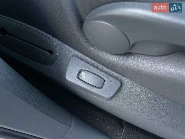 Синій Рено Сценік, об'ємом двигуна 1.6 л та пробігом 117 тис. км за 5900 $, фото 44 на Automoto.ua