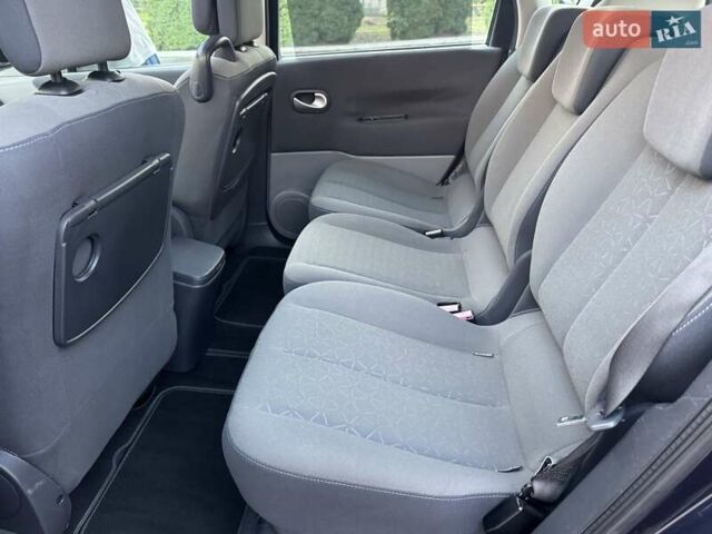 Синій Рено Сценік, об'ємом двигуна 1.6 л та пробігом 204 тис. км за 5650 $, фото 35 на Automoto.ua