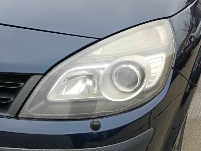 Синий Рено Сценик, объемом двигателя 2 л и пробегом 328 тыс. км за 6190 $, фото 4 на Automoto.ua