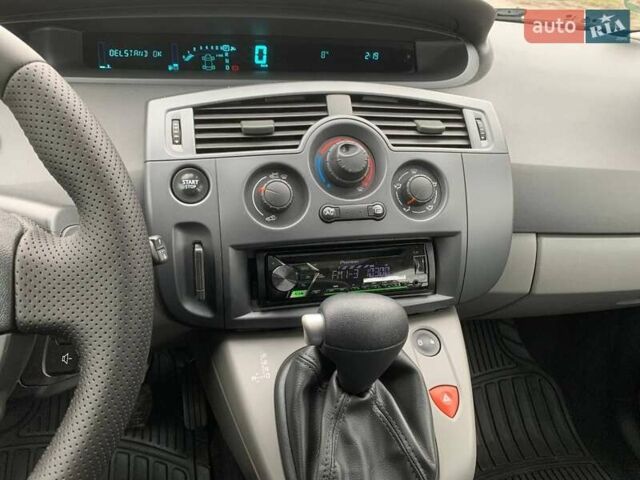 Синий Рено Сценик, объемом двигателя 1.6 л и пробегом 163 тыс. км за 6800 $, фото 31 на Automoto.ua