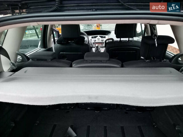 Синий Рено Сценик, объемом двигателя 1.6 л и пробегом 178 тыс. км за 5750 $, фото 33 на Automoto.ua