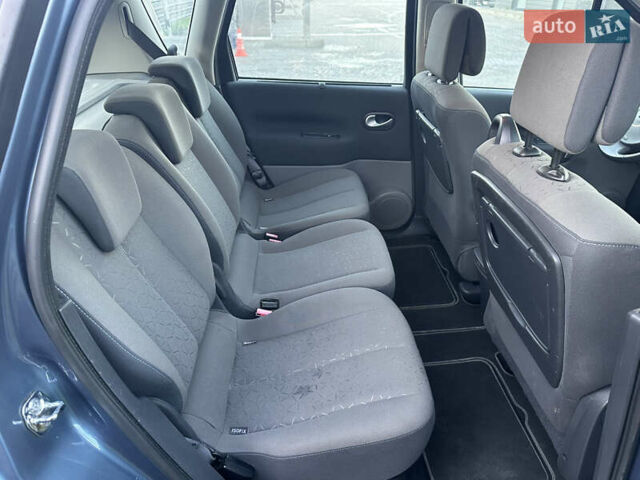 Синий Рено Сценик, объемом двигателя 2 л и пробегом 245 тыс. км за 5900 $, фото 27 на Automoto.ua