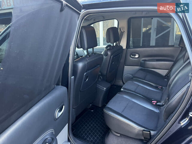 Синий Рено Сценик, объемом двигателя 1.9 л и пробегом 306 тыс. км за 6600 $, фото 10 на Automoto.ua