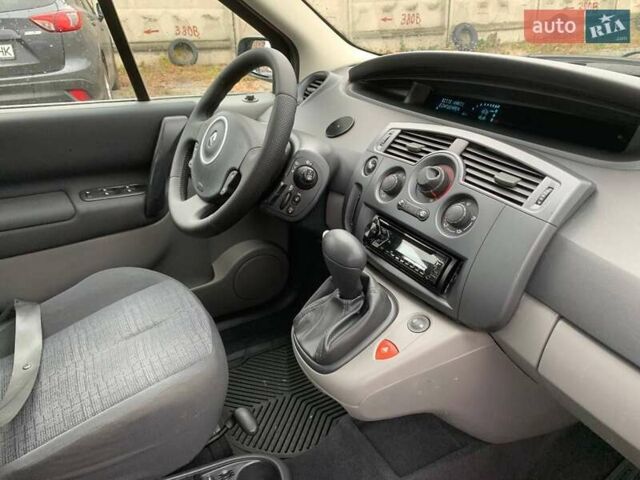 Синий Рено Сценик, объемом двигателя 1.6 л и пробегом 163 тыс. км за 6800 $, фото 21 на Automoto.ua