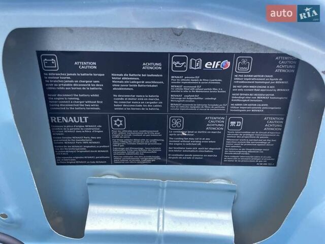 Синій Рено Сценік, об'ємом двигуна 1.6 л та пробігом 117 тис. км за 5900 $, фото 54 на Automoto.ua
