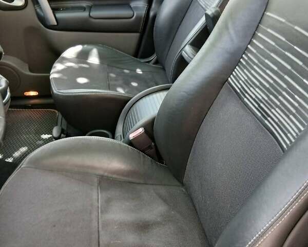 Синий Рено Сценик, объемом двигателя 1.6 л и пробегом 282 тыс. км за 7000 $, фото 5 на Automoto.ua