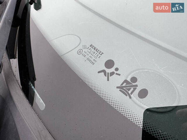 Синий Рено Сценик, объемом двигателя 1.6 л и пробегом 197 тыс. км за 6300 $, фото 15 на Automoto.ua