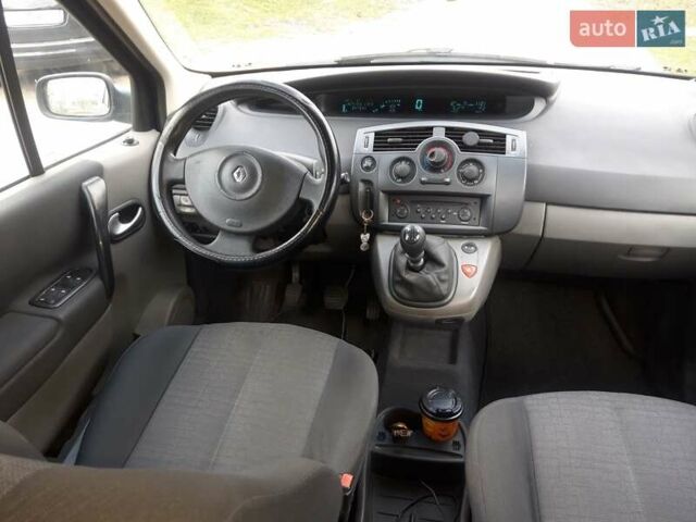 Синий Рено Сценик, объемом двигателя 1.6 л и пробегом 232 тыс. км за 4455 $, фото 1 на Automoto.ua