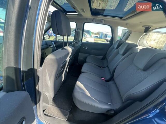 Синий Рено Сценик, объемом двигателя 1.6 л и пробегом 179 тыс. км за 5850 $, фото 14 на Automoto.ua