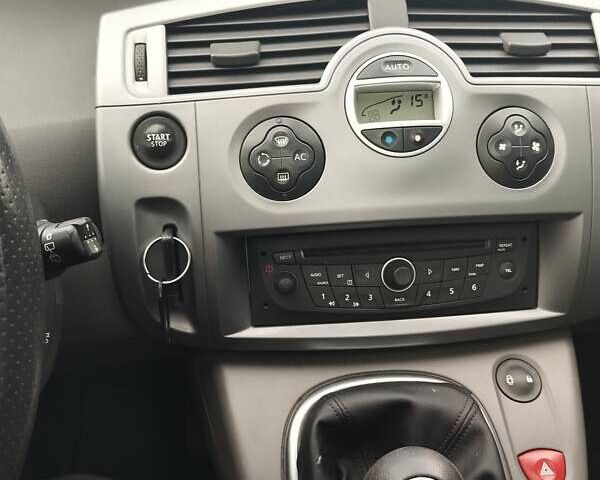 Синий Рено Сценик, объемом двигателя 1.5 л и пробегом 280 тыс. км за 5400 $, фото 8 на Automoto.ua