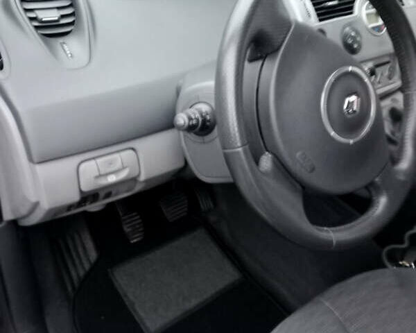 Синий Рено Сценик, объемом двигателя 1.6 л и пробегом 178 тыс. км за 5750 $, фото 12 на Automoto.ua