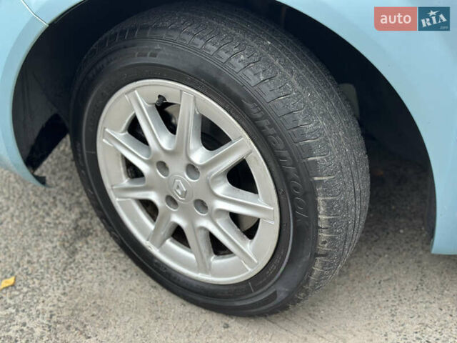 Синий Рено Сценик, объемом двигателя 1.6 л и пробегом 214 тыс. км за 6800 $, фото 44 на Automoto.ua