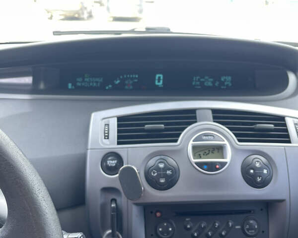 Рено Сценик 2008 в Каменце-Подольском на Automoto.ua Синий Рено Сценик, объемом двигателя 1.6 л и пробегом 273 тыс. км за 4200 $, фото 23 на Automoto.ua