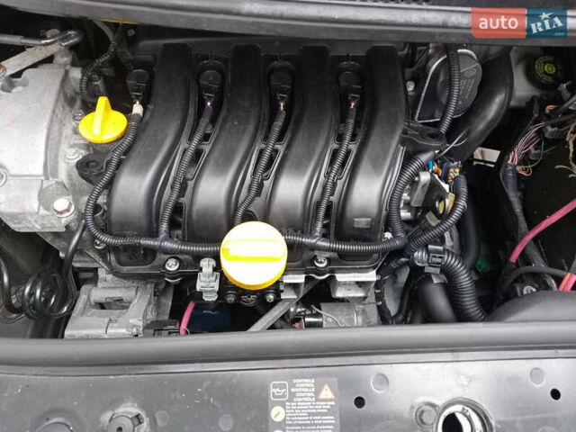 Синий Рено Сценик, объемом двигателя 1.6 л и пробегом 178 тыс. км за 5750 $, фото 30 на Automoto.ua