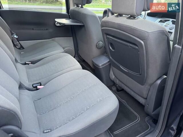 Синій Рено Сценік, об'ємом двигуна 1.6 л та пробігом 204 тис. км за 5650 $, фото 38 на Automoto.ua