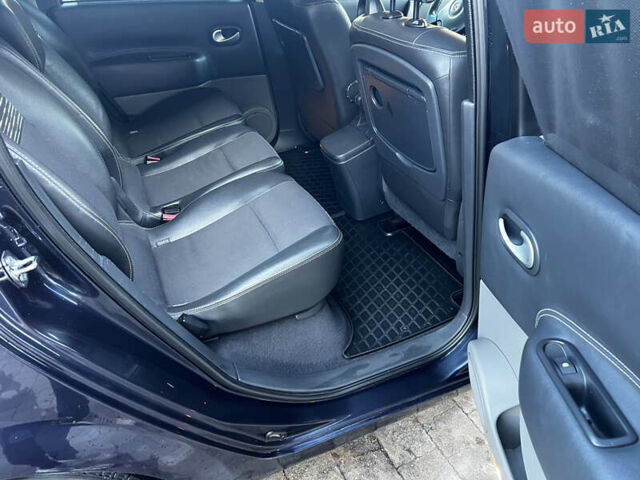 Синий Рено Сценик, объемом двигателя 1.9 л и пробегом 306 тыс. км за 6600 $, фото 8 на Automoto.ua