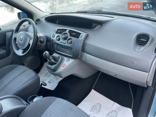 Синій Рено Сценік, об'ємом двигуна 1.6 л та пробігом 117 тис. км за 5900 $, фото 45 на Automoto.ua