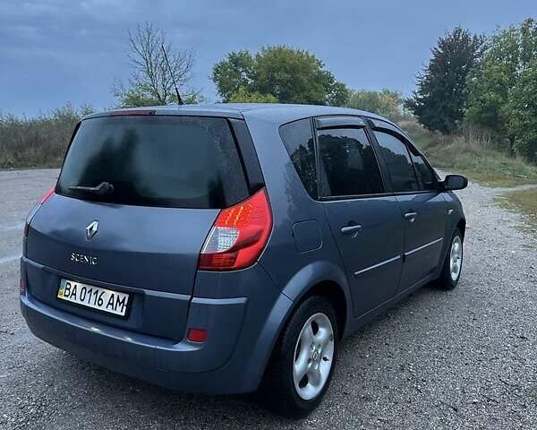 Синій Рено Сценік, об'ємом двигуна 1.6 л та пробігом 143 тис. км за 6200 $, фото 3 на Automoto.ua
