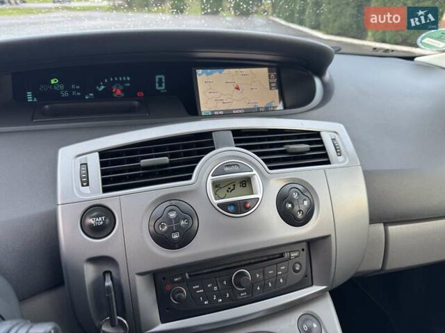 Синій Рено Сценік, об'ємом двигуна 1.6 л та пробігом 204 тис. км за 5650 $, фото 47 на Automoto.ua