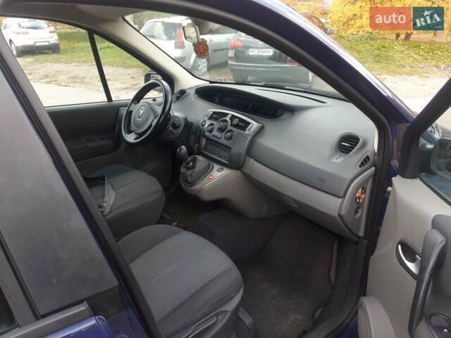 Синий Рено Сценик, объемом двигателя 1.6 л и пробегом 232 тыс. км за 4455 $, фото 10 на Automoto.ua