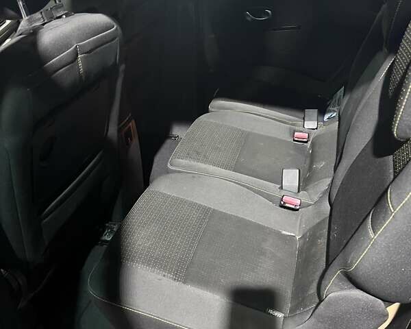 Синій Рено Сценік, об'ємом двигуна 2 л та пробігом 314 тис. км за 7200 $, фото 8 на Automoto.ua