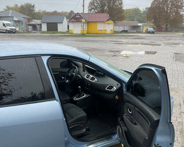 Синій Рено Сценік, об'ємом двигуна 1.9 л та пробігом 287 тис. км за 6700 $, фото 13 на Automoto.ua