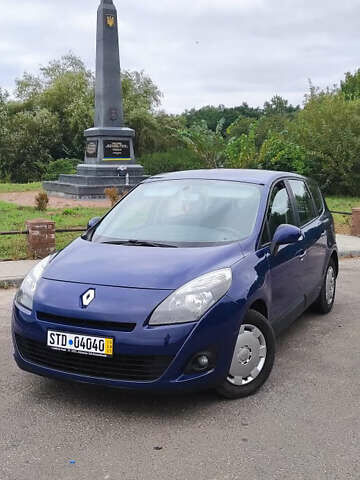 Синій Рено Сценік, об'ємом двигуна 1.6 л та пробігом 250 тис. км за 6200 $, фото 5 на Automoto.ua