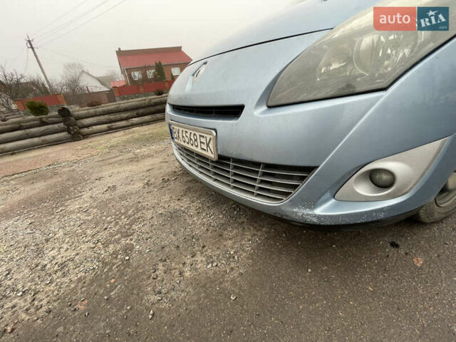 Синий Рено Сценик, объемом двигателя 1.4 л и пробегом 343 тыс. км за 5700 $, фото 1 на Automoto.ua