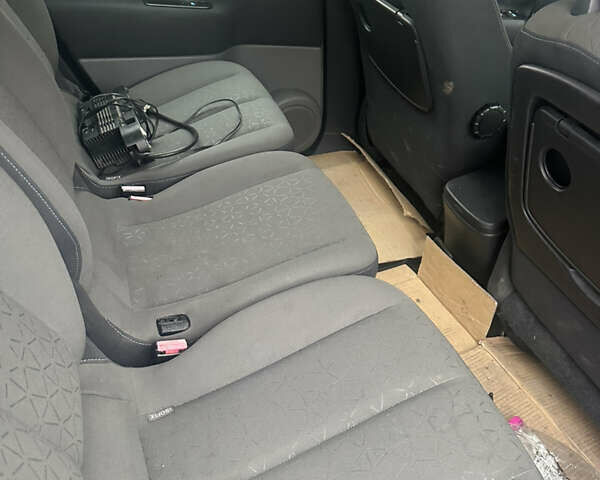 Синий Рено Сценик, объемом двигателя 1.6 л и пробегом 208 тыс. км за 5777 $, фото 8 на Automoto.ua