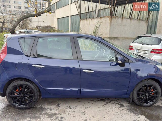 Синій Рено Сценік, об'ємом двигуна 1.5 л та пробігом 209 тис. км за 7600 $, фото 2 на Automoto.ua