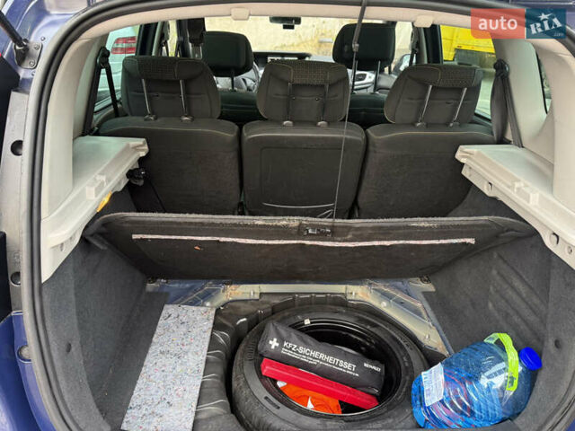 Синій Рено Сценік, об'ємом двигуна 1.5 л та пробігом 209 тис. км за 7600 $, фото 24 на Automoto.ua