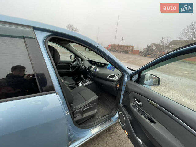 Синий Рено Сценик, объемом двигателя 1.4 л и пробегом 343 тыс. км за 5700 $, фото 15 на Automoto.ua