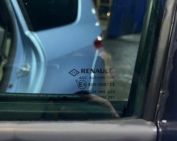 Синій Рено Сценік, об'ємом двигуна 2 л та пробігом 314 тис. км за 7200 $, фото 13 на Automoto.ua