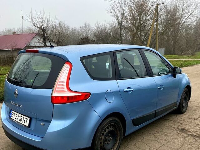 Синий Рено Сценик, объемом двигателя 1.5 л и пробегом 198 тыс. км за 5700 $, фото 3 на Automoto.ua