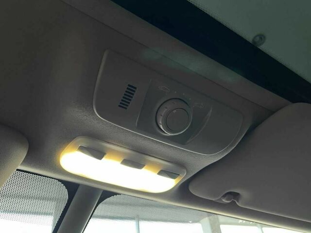 Синий Рено Сценик, объемом двигателя 1.6 л и пробегом 104 тыс. км за 7000 $, фото 15 на Automoto.ua