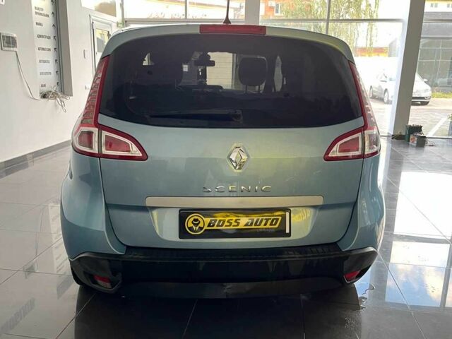 Синий Рено Сценик, объемом двигателя 1.6 л и пробегом 104 тыс. км за 7000 $, фото 5 на Automoto.ua