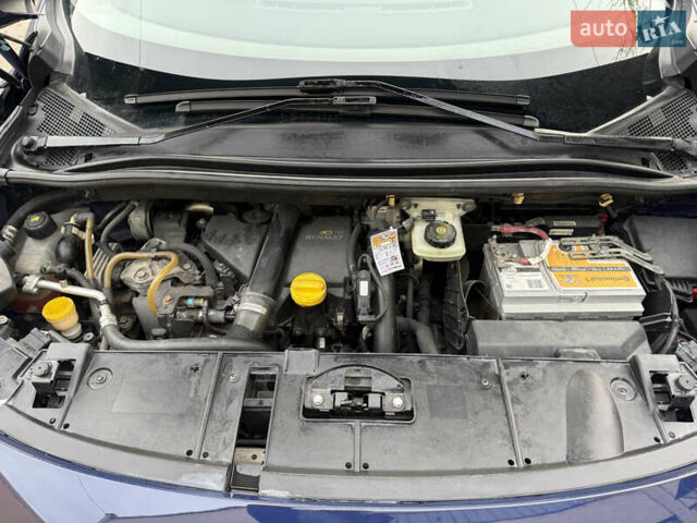 Синій Рено Сценік, об'ємом двигуна 1.5 л та пробігом 209 тис. км за 7600 $, фото 19 на Automoto.ua