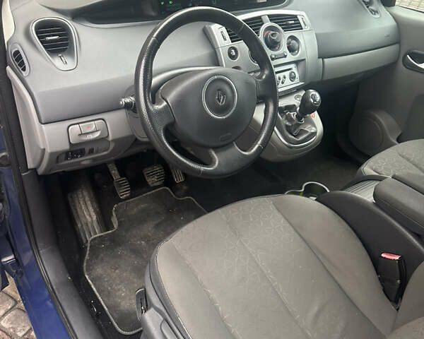 Синий Рено Сценик, объемом двигателя 1.6 л и пробегом 208 тыс. км за 5777 $, фото 12 на Automoto.ua