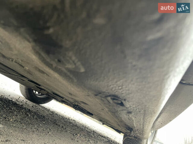 Синий Рено Сценик, объемом двигателя 1.4 л и пробегом 343 тыс. км за 5700 $, фото 10 на Automoto.ua