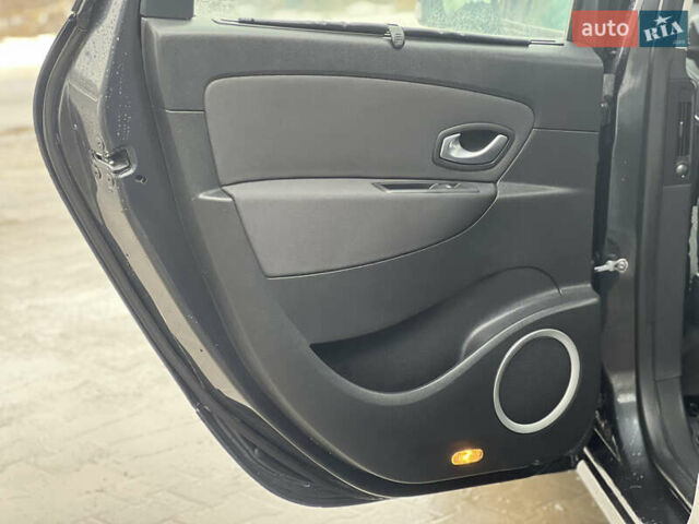 Синий Рено Сценик, объемом двигателя 1.9 л и пробегом 218 тыс. км за 7500 $, фото 24 на Automoto.ua