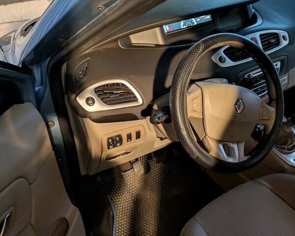 Синій Рено Сценік, об'ємом двигуна 1.46 л та пробігом 309 тис. км за 6500 $, фото 8 на Automoto.ua