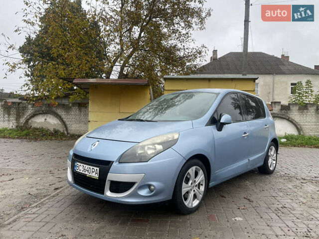 Синій Рено Сценік, об'ємом двигуна 1.9 л та пробігом 287 тис. км за 6700 $, фото 8 на Automoto.ua