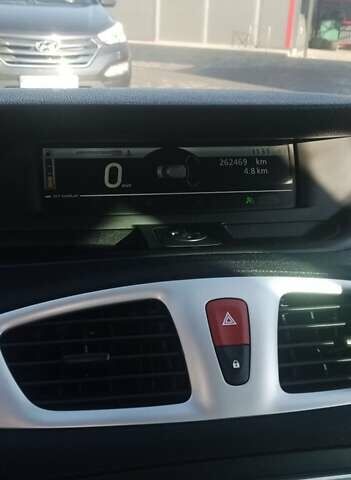 Синий Рено Сценик, объемом двигателя 1.5 л и пробегом 275 тыс. км за 5750 $, фото 54 на Automoto.ua