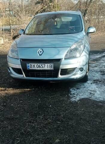 Синий Рено Сценик, объемом двигателя 1.5 л и пробегом 275 тыс. км за 5750 $, фото 43 на Automoto.ua