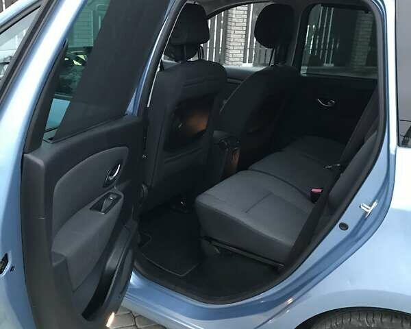 Синий Рено Сценик, объемом двигателя 2 л и пробегом 240 тыс. км за 7200 $, фото 7 на Automoto.ua