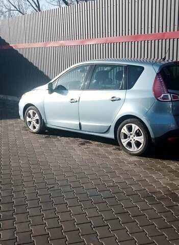 Синий Рено Сценик, объемом двигателя 1.5 л и пробегом 275 тыс. км за 5750 $, фото 11 на Automoto.ua