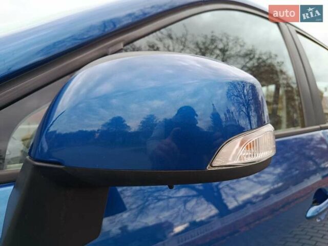 Рено Сценик 2010 в Радивилове на Automoto.ua Синий Рено Сценик, объемом двигателя 1.6 л и пробегом 137 тыс. км за 6900 $, фото 65 на Automoto.ua