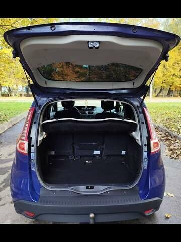 Синій Рено Сценік, об'ємом двигуна 0 л та пробігом 263 тис. км за 5999 $, фото 14 на Automoto.ua