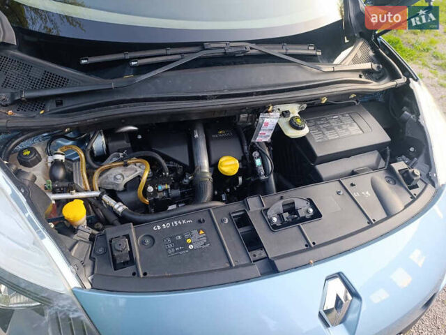 Рено Сценик 2010 в Киеве на Automoto.ua Синий Рено Сценик, объемом двигателя 1.5 л и пробегом 240 тыс. км за 6800 $, фото 6 на Automoto.ua