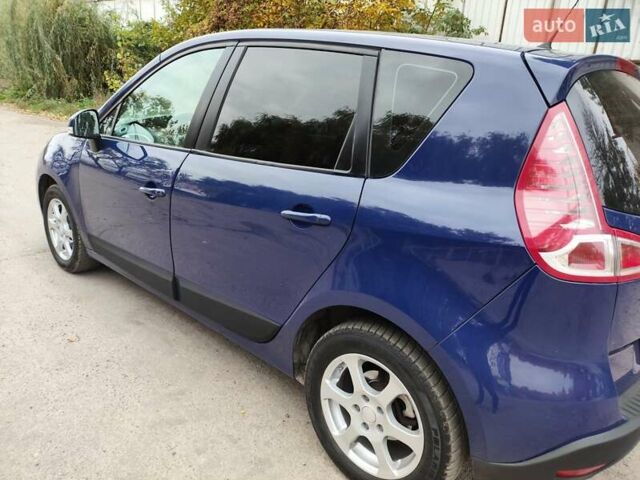 Синій Рено Сценік, об'ємом двигуна 0 л та пробігом 263 тис. км за 5999 $, фото 3 на Automoto.ua